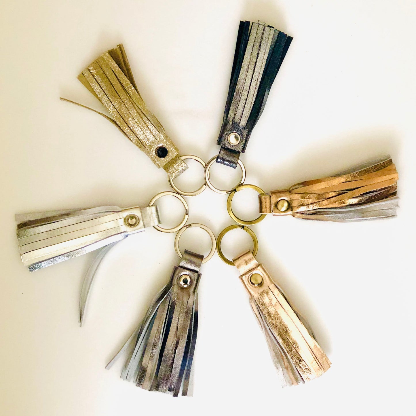 Metallic Leather Loop Key Ring CC10 Silver