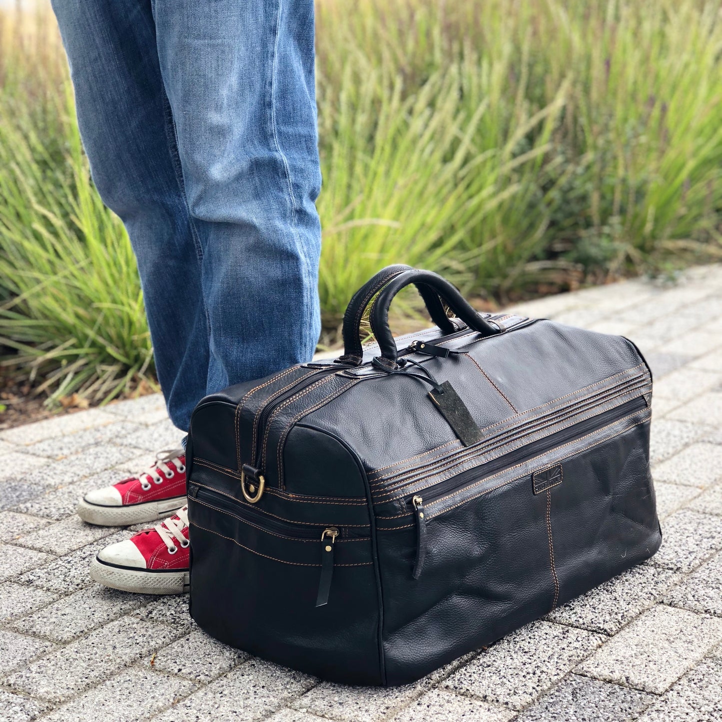 Pratico Grained Leather Travel Bag With Pin Stitch Detail #TT02