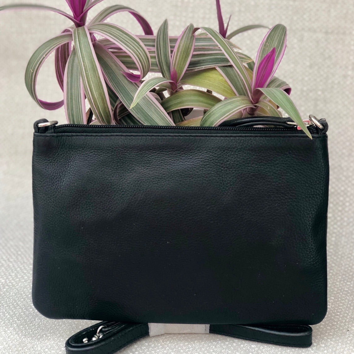 Lips Leather Clutch Bag - Zebra Leopard Glitter