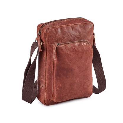 A4+ Brown Leather City Bag UM610-Walnut