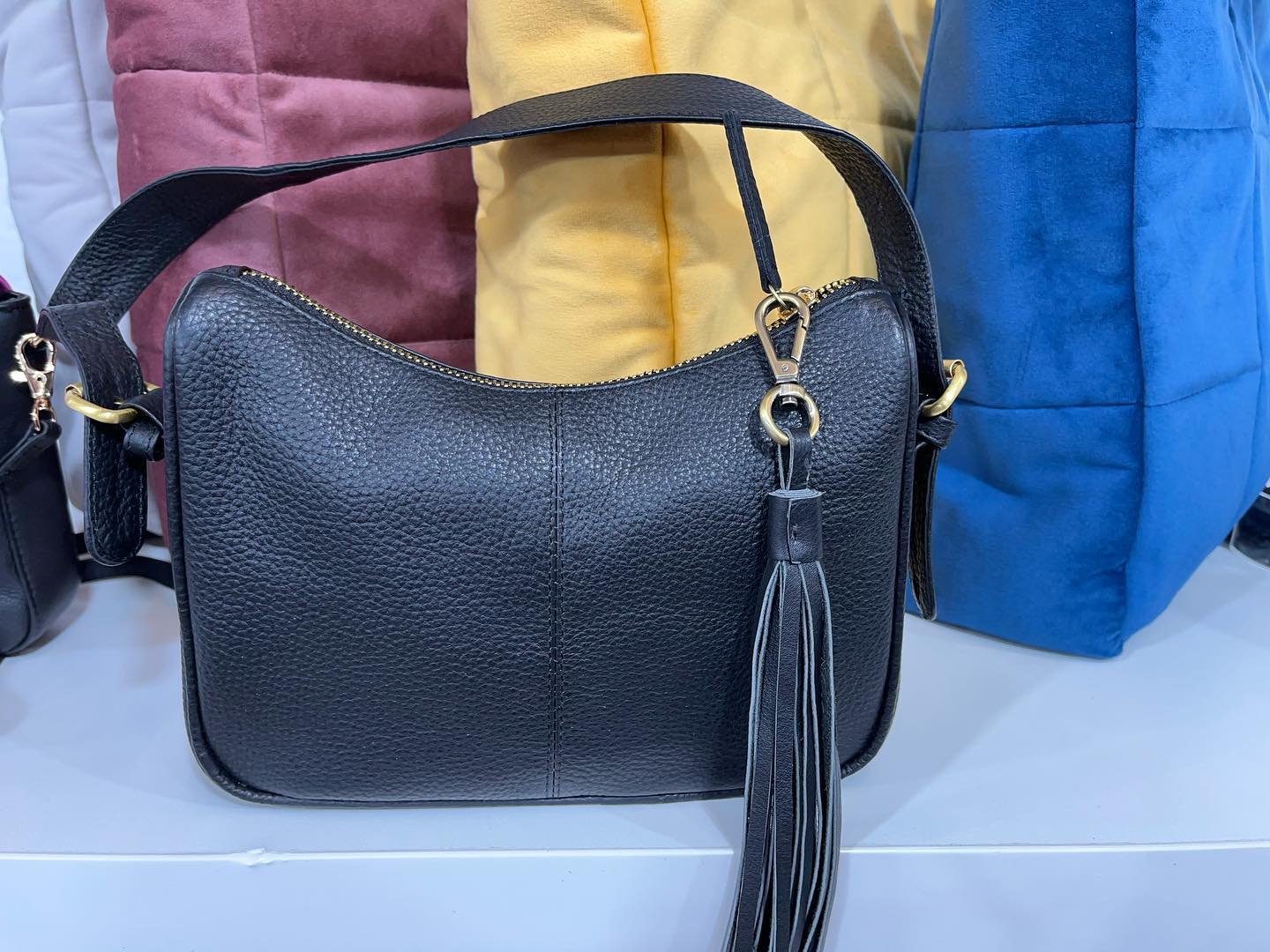 Naiyla Soft Leather Womens' Shoulder / Handbag